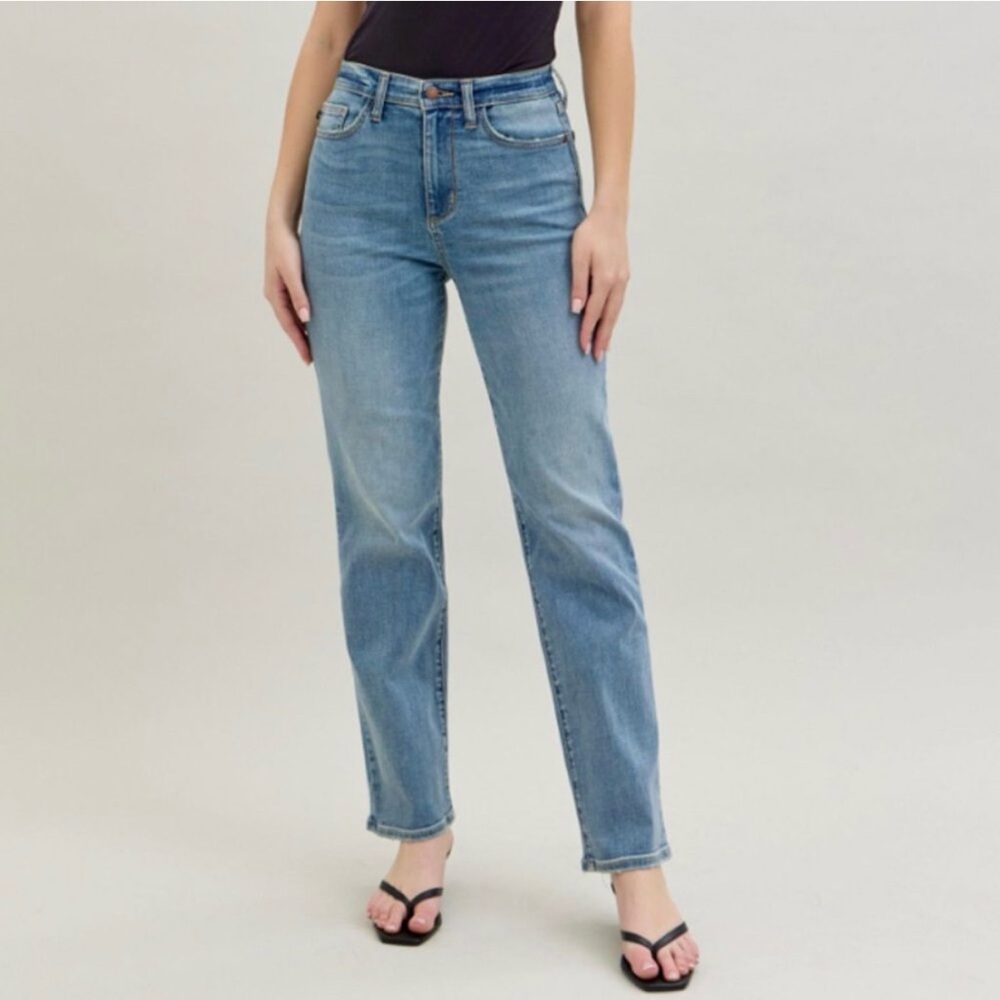 Judy Blue Classic Straight Leg Jeans